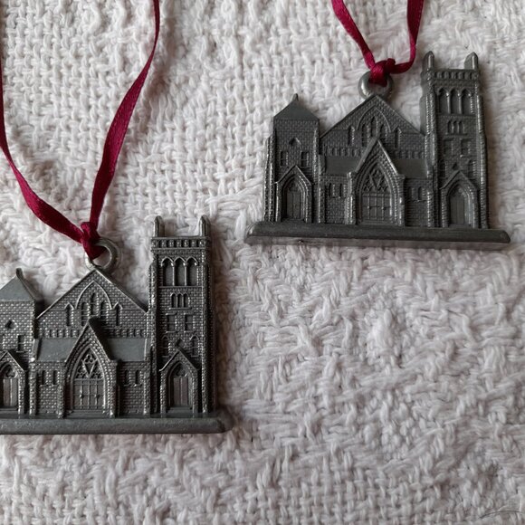 Vintage Aitkens Pewter Christmas Ornaments Zion United Church Kitchener 1999 - Picture 2 of 8
